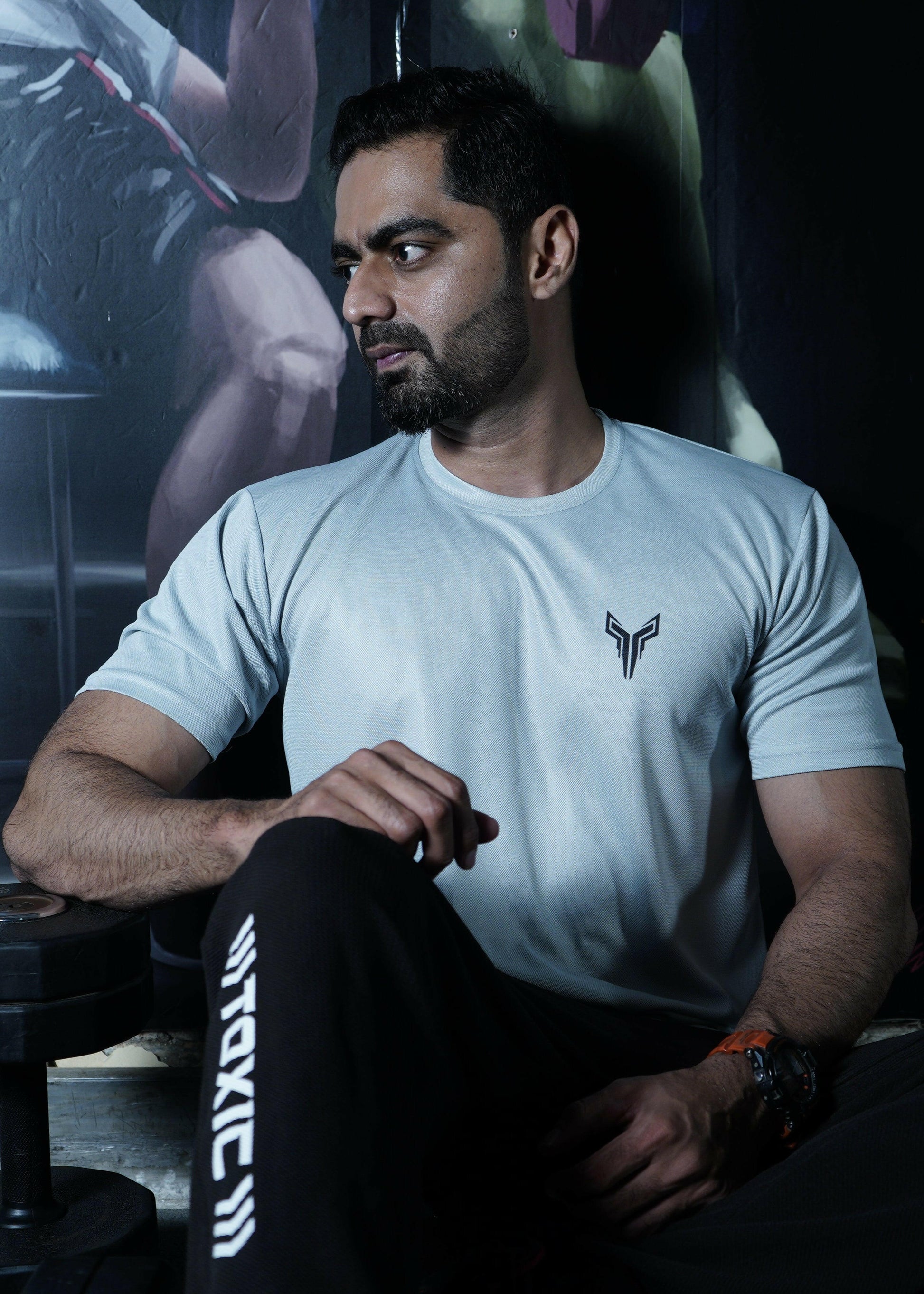 Men’s Light Gray Moisture-Wicking Breathable Gym T-shirt for India – The Toxic Fitness The Toxic Fitness  The Toxic Fitness .
